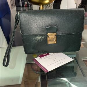 Louis Vuitton Vintage Taiga Leather Clutch Wristlet – Made in 🇫🇷